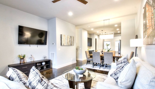 SUPERIOR LUXURY✨PRIVATE ROOFTOP✨/NEAR DOWNTOWN