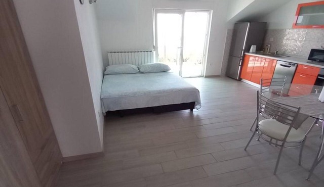 Superior One Bedroom Apartment with Balcony and Sea View