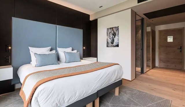 Superior Room 2 People