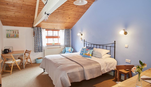 Superking En-Suite @ The Dairy Barns