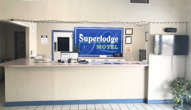 SuperLodge Motel