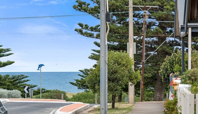 Sur La Mer Beach Favourite