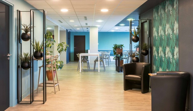 Sure Hotel by Best Western Saint-Amand-Les-Eaux