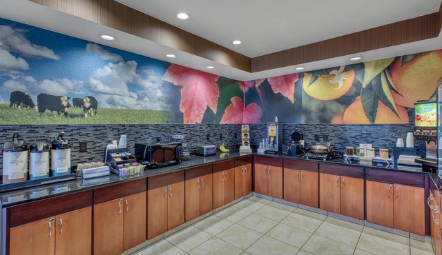 SureStay by Best Western Mount Pleasant Racine