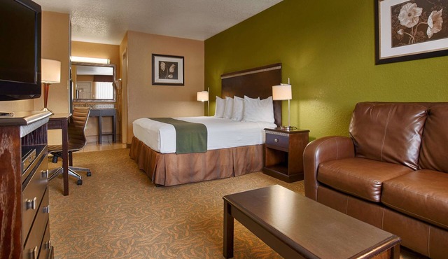 SureStay Hotel by Best Western Floresville