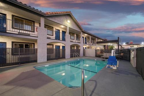 SureStay Hotel by Best Western Williams