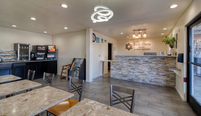 SureStay Hotel by Best Western Williams