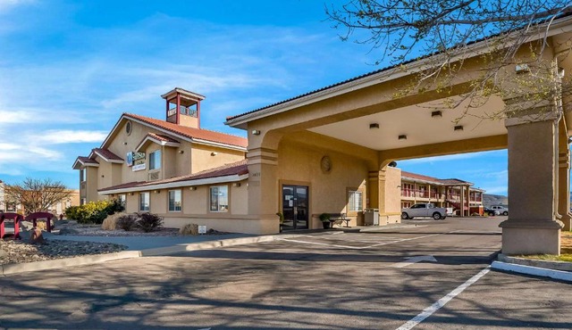 SureStay Hotel by Best Western Fernley