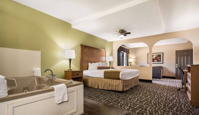 SureStay Hotel by Best Western Alice