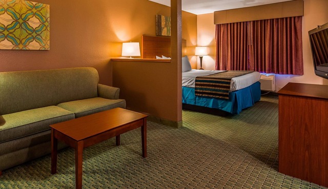 SureStay Hotel by Best Western Ottawa