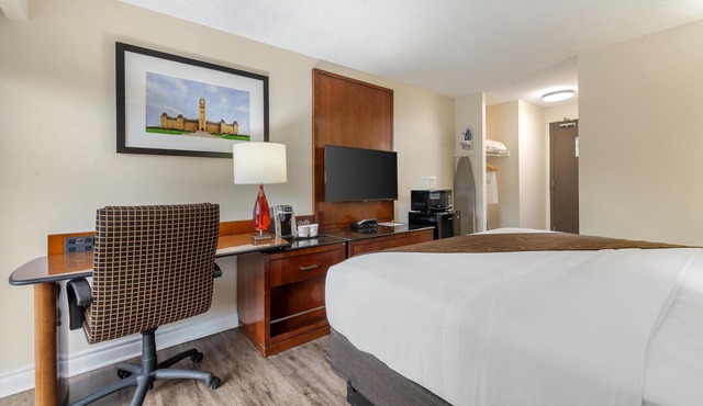 SureStay Hotel by Best Western Kemptville