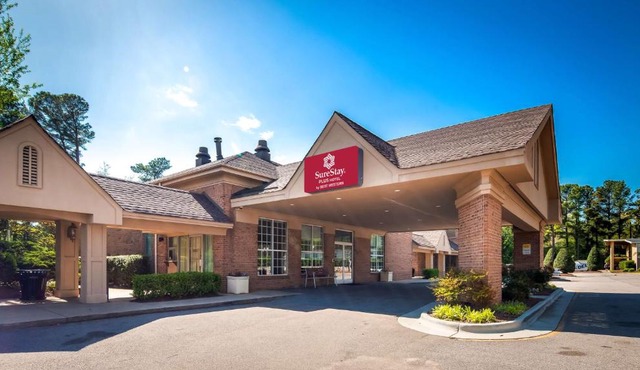 SureStay Plus Hotel by Best Western Raleigh North Downtown