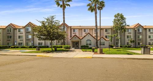 SureStay Plus Hotel by Best Western Rocklin