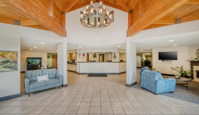 SureStay Plus Hotel by Best Western Elizabethtown Hershey