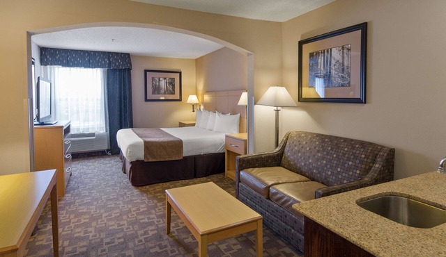 SureStay Plus Hotel by Best Western Roanoke Rapids I-95