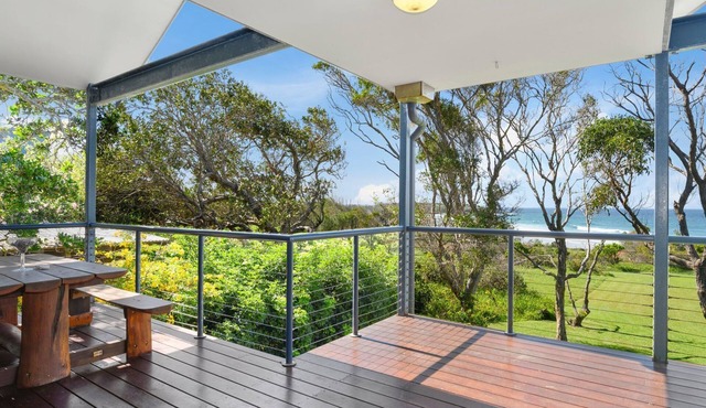 Surf Break - Arrawarra Headland location