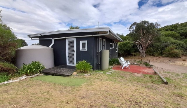 Surf Charm - beautiful holiday home is just a few minutes' walk to the beach