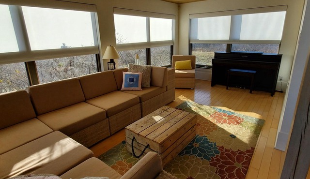 Surf House - A Beachside Paradise