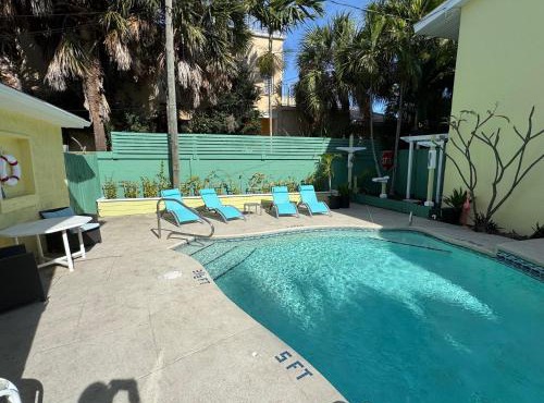 Surf Shack Across from beach with pool