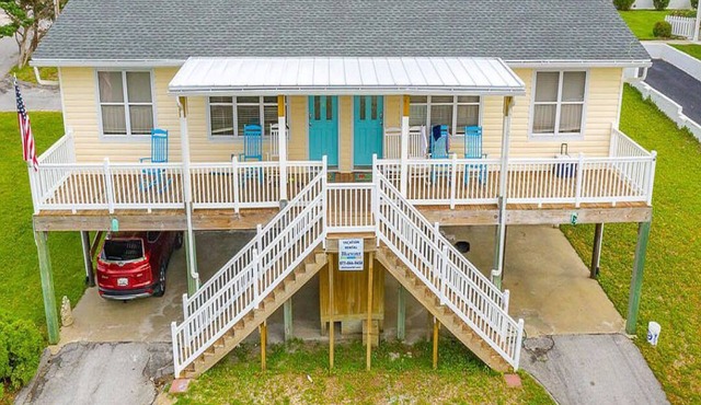 Surf Sounds Almost Oceanfront, Newly Updated, Beach Access Across the Street