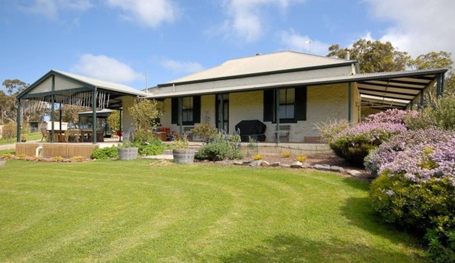 Surf & Turf Glenford Farm House-Pet Friendly-Wi-Fi