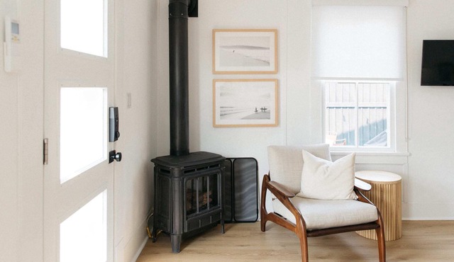 Surf Vibes|California Cool design | Close to beach