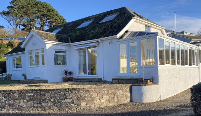 SURF VIEW, pet friendly, with a garden in Woolacombe