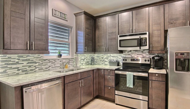 Surfin' Seahorse by Silver Sands Vacation Rentals