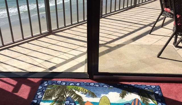 Surfmaster 810 Large Balcony New Washer & Dryer Pools Hot Tubs 2 Parking Passes