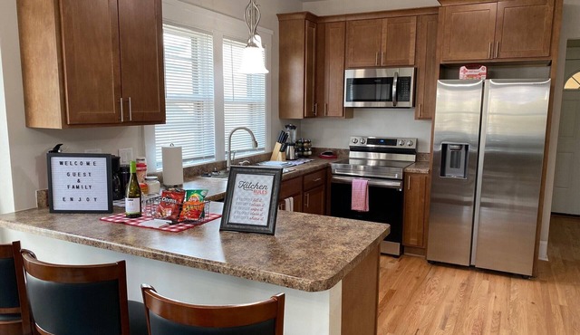 Surfs Up! Pro Cleaned, Self Check in - Sleeps 14