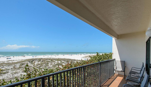 Surfside Condos 202 Beachfront Oasis with Heated Pool
