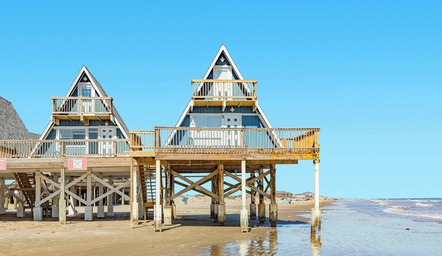Surfside's Iconic A-Frame: Oceanfront Bliss & Unforgettable Views