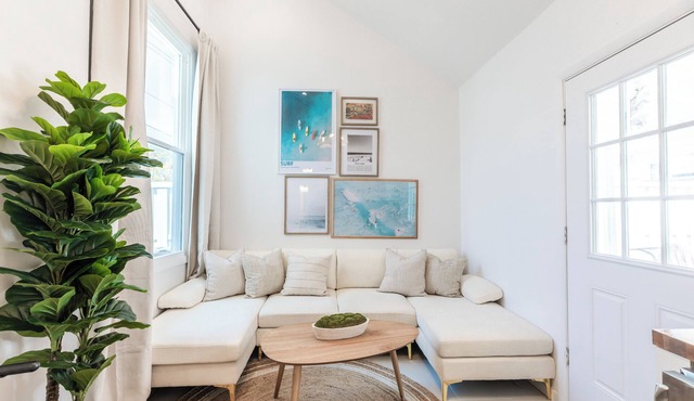 Surfside Style – 2BR/1BA