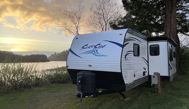 Surftside glamping rv - Site #17