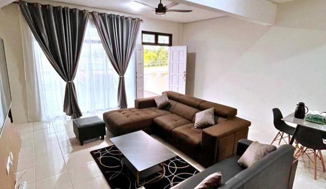 Suria Villa @ 5 mins A'famosa Resort