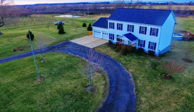 Surrounded by orchards & vineyards, we are in the heart of wine country