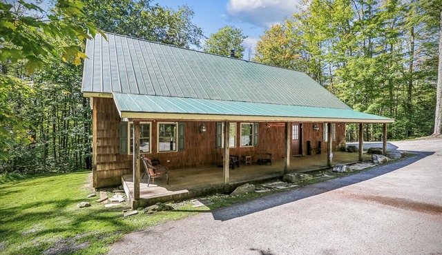 Surrounded by peace, quiet, and nature~welcome to Woodhaven!