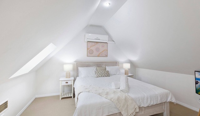 Surrounded by the breathtaking beauty of the Watagan Mountains