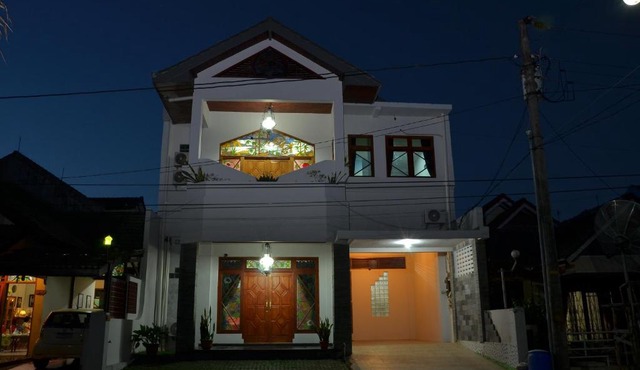 Surya Darma Homestay