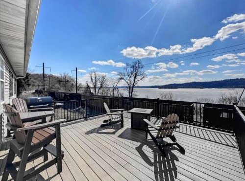 Susquehanna Riverside Condo by Leavetown Vacations