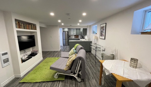 Sustainable 1-Bedroom Apartment in 100-year old Beach Cottage