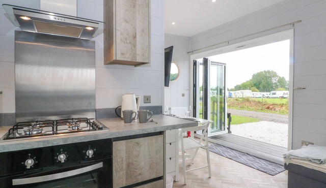 Sutton Fields Chalet