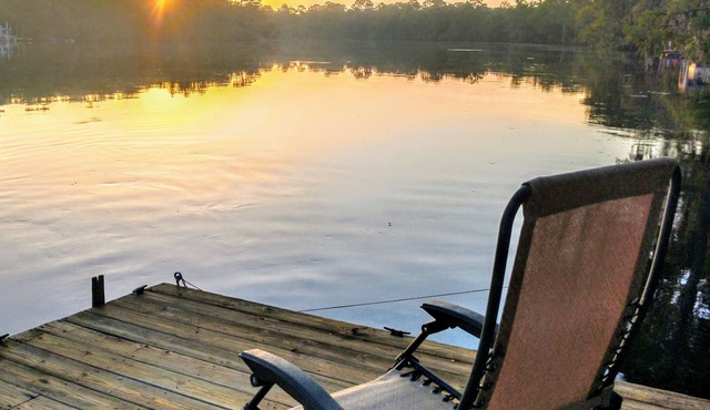 Suwannee Riverfront Retreat