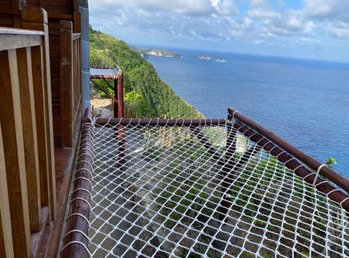 Suwehan Beach Cliff House