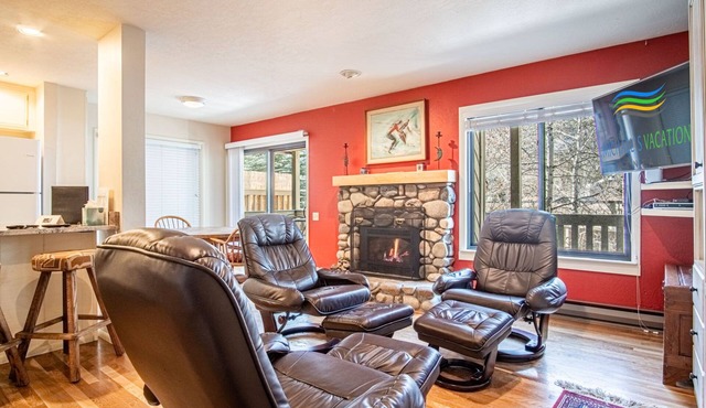 SV115 - Walk to Lifts & Town - Hot Tub & Pool