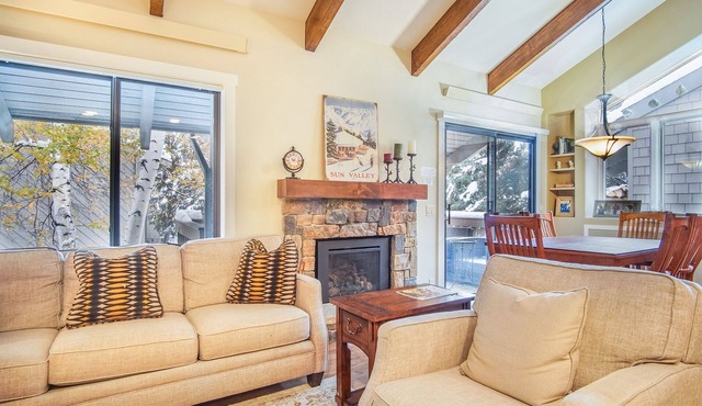 SV140 - Walk to Lifts & Town - Hot Tub & Pool