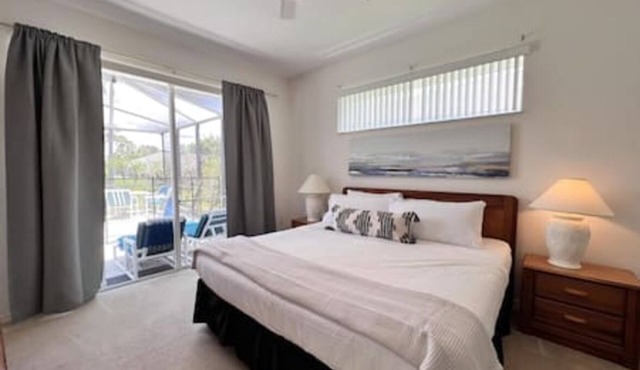 SV2925 - 4 Bedroom w/Pool Close to Disney