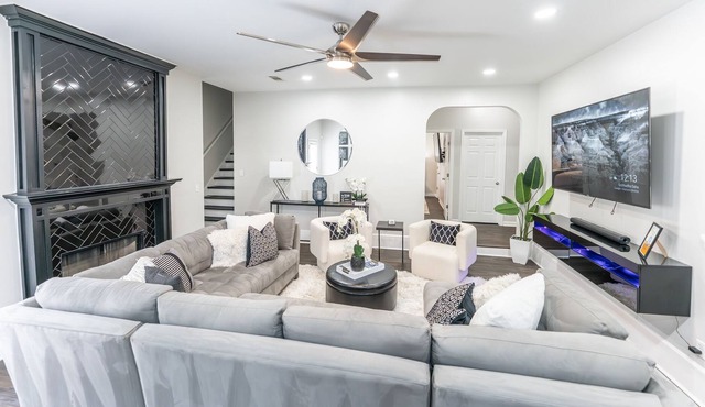 SW ATL Retreat - 15 min from ✈️ - Perfect for Work Groups, Friends & Families