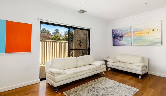 Swainson on Lexington