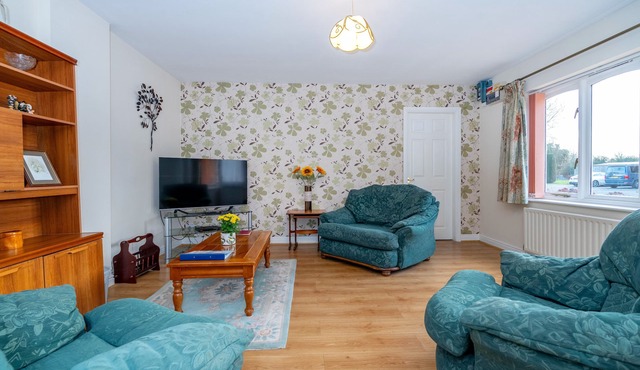 Swallow Cottage at West View